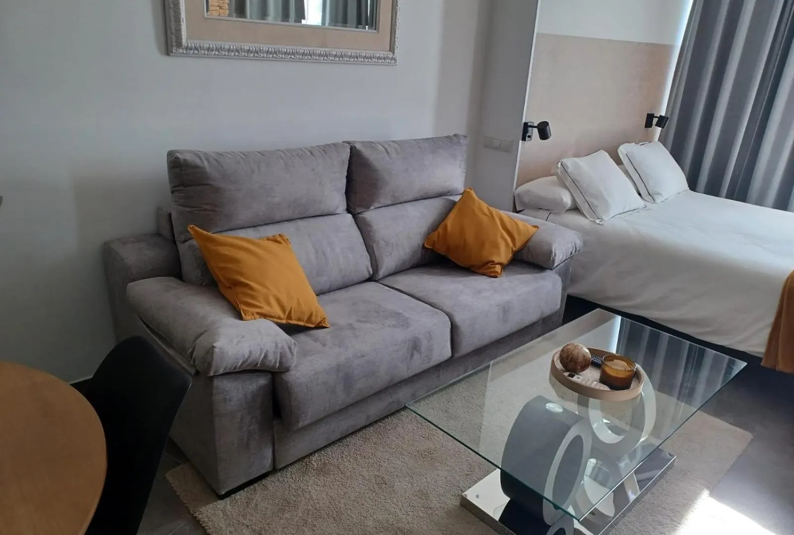 Acogedor Apartamento Con Vistas Al Mar Y Montana Torremolinos España