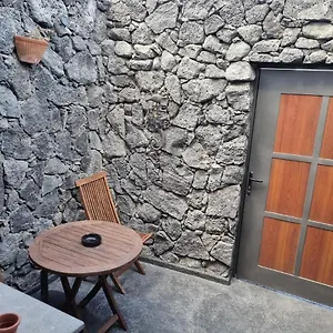 https://spacious-modern-apartment-in-peacefull-las-coloradas.in-canary-islands.com